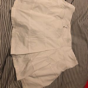 Lululemon skirt 8 reg